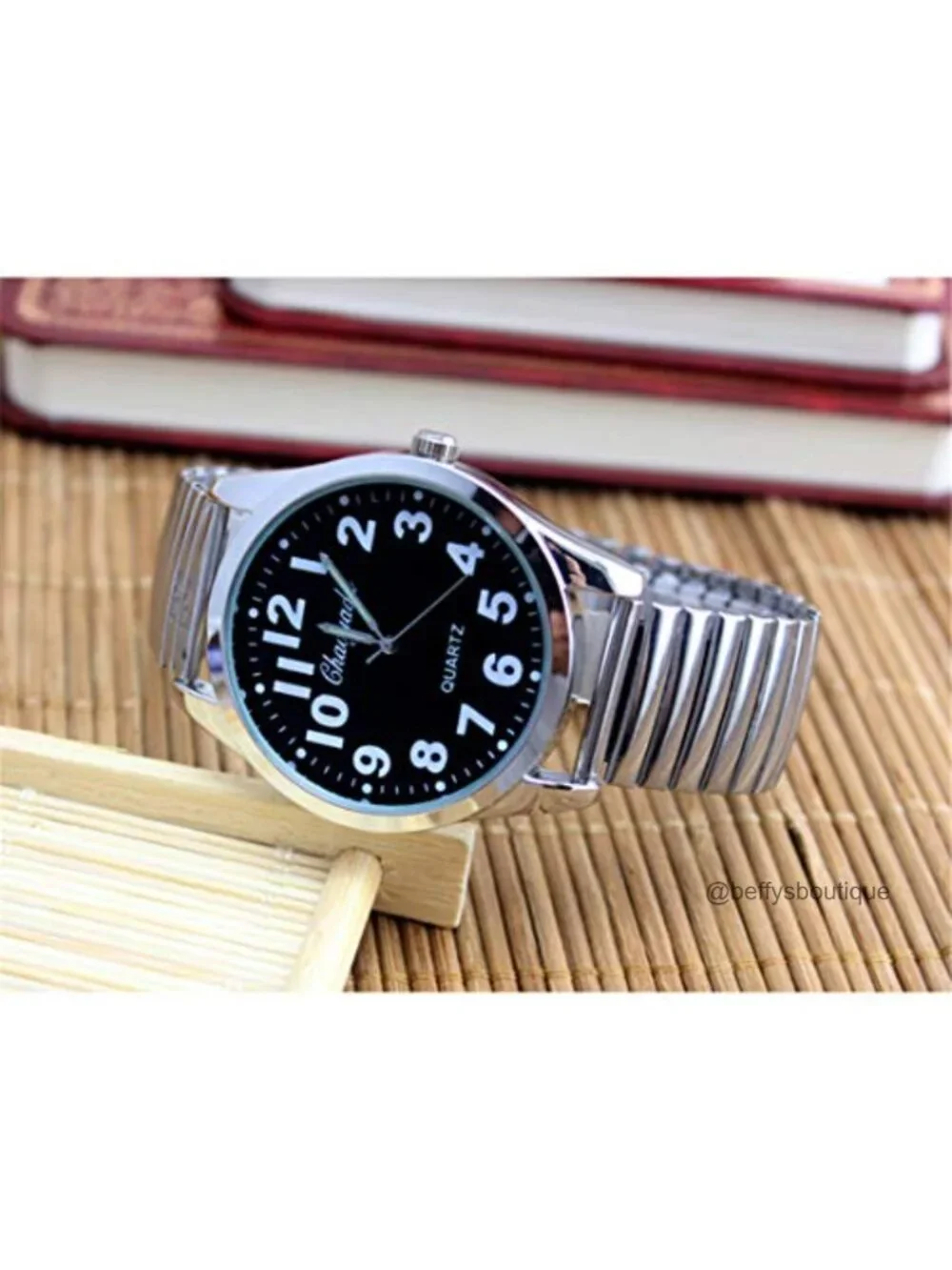 Classic Men's Easy Reader Big Dial Analog Quartz Stainless Steel Expansion Band